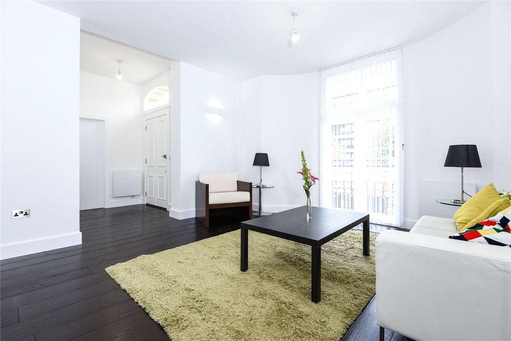 Property photo 3 of 9 Reception Room