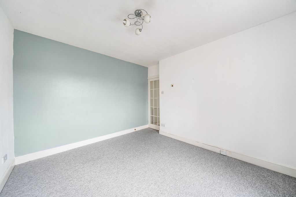 Property photo 3 of 16 1284765 (2).Jpg
