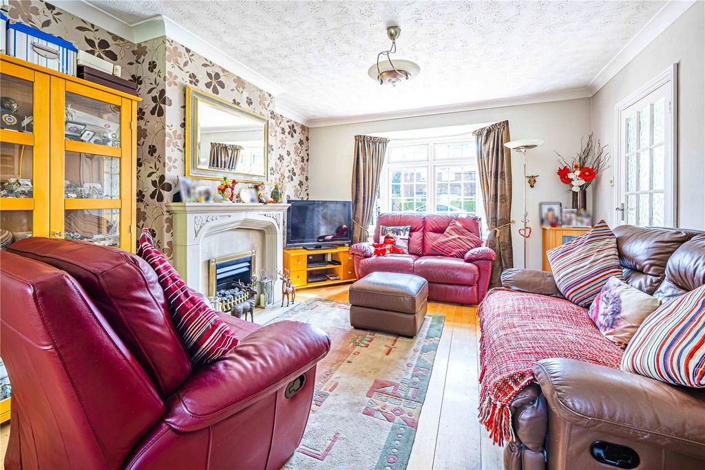 Property photo 2 of 23 Picture No. 25