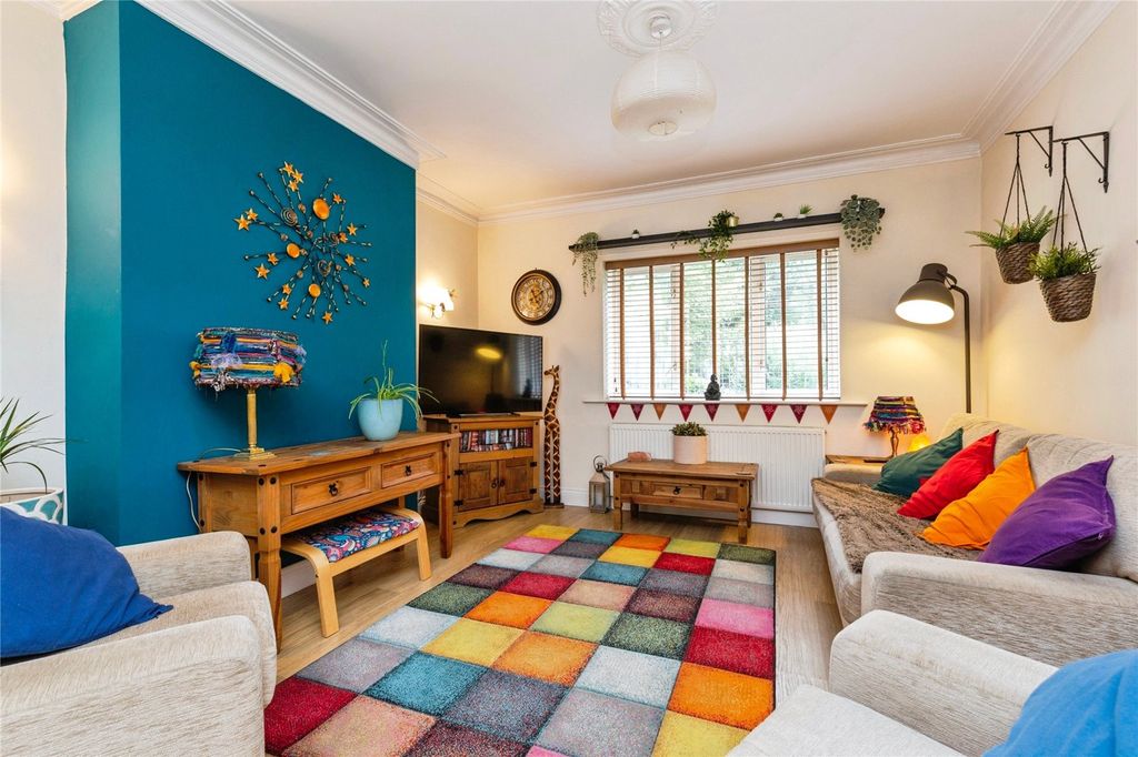 Property photo 2 of 17 Picture No. 07
