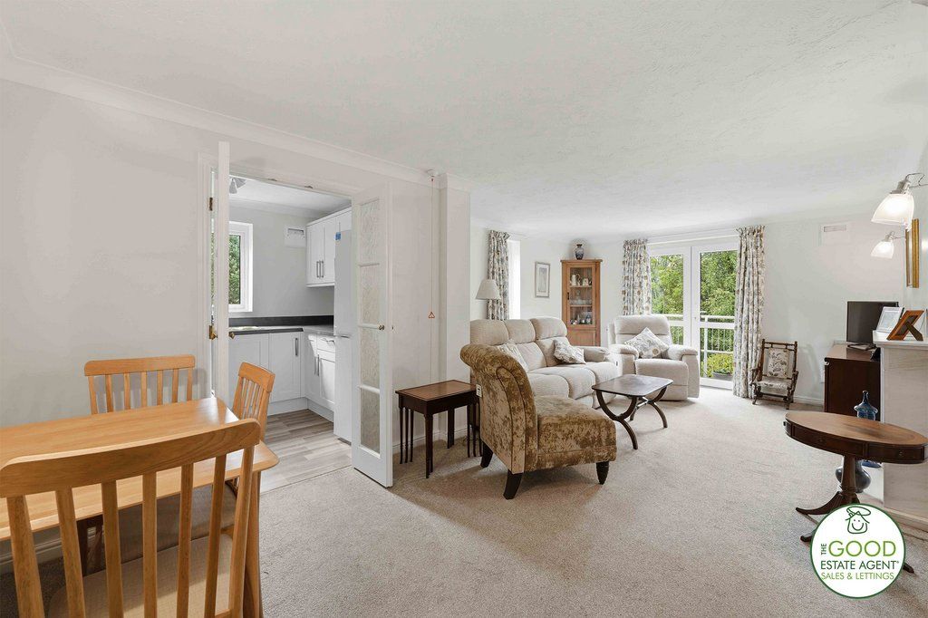 Property photo 3 of 18