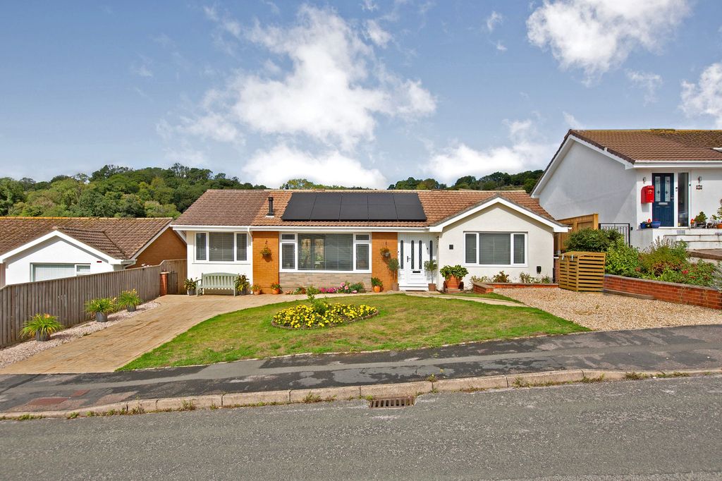 Property photo 1 of 24