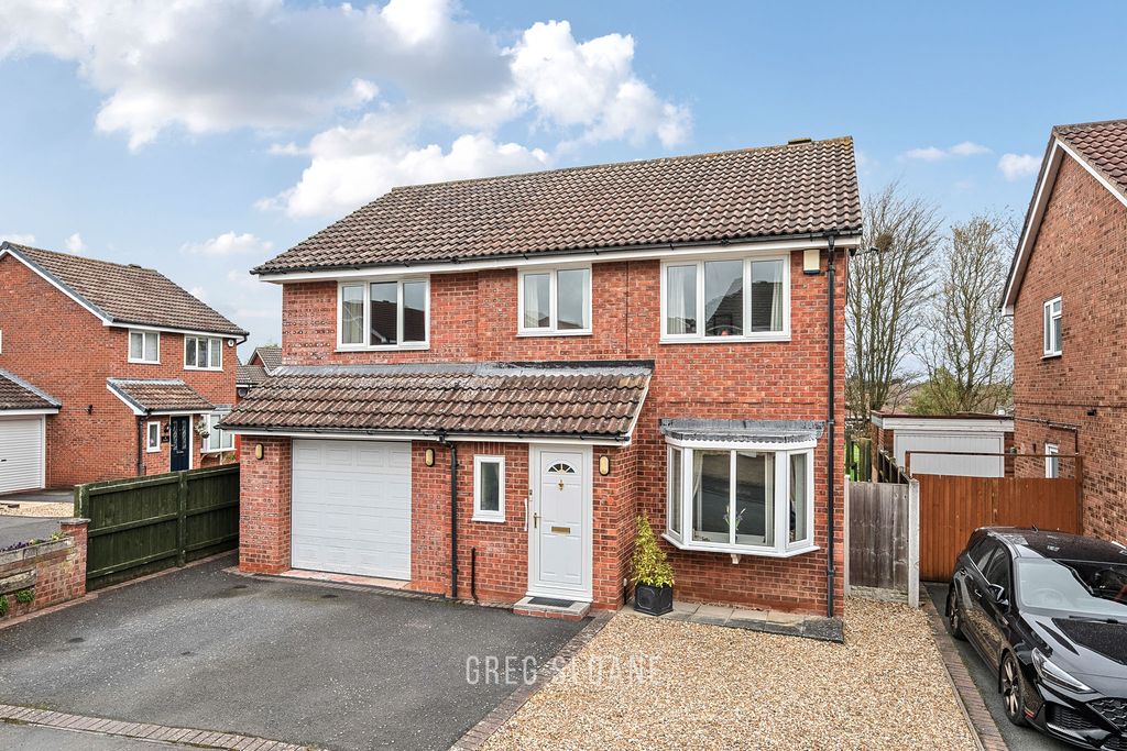 Property photo 2 of 16 1423179-1-69B83d6c89699