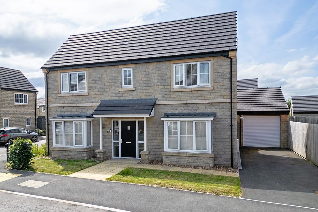 Property photo 1 of 24 4333271