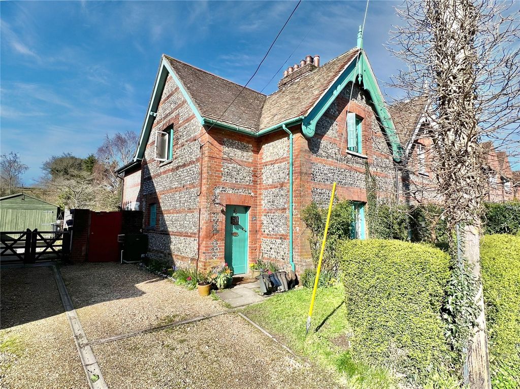 Property photo 1 of 21 Picture No. 32