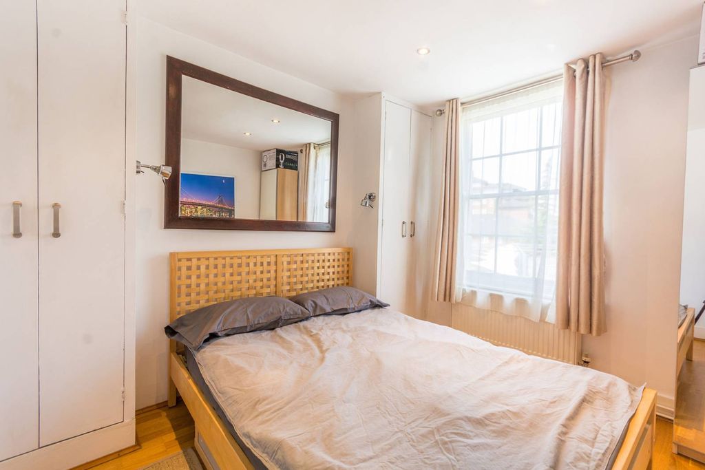 Property photo 2 of 5