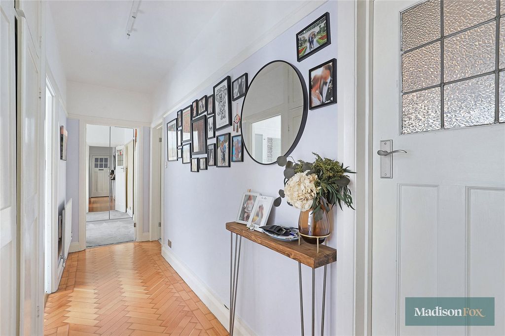 Property photo 2 of 20 Picture No. 05