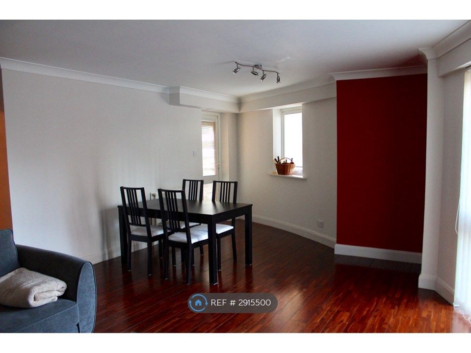 Property photo 2 of 10 Living Room 1
