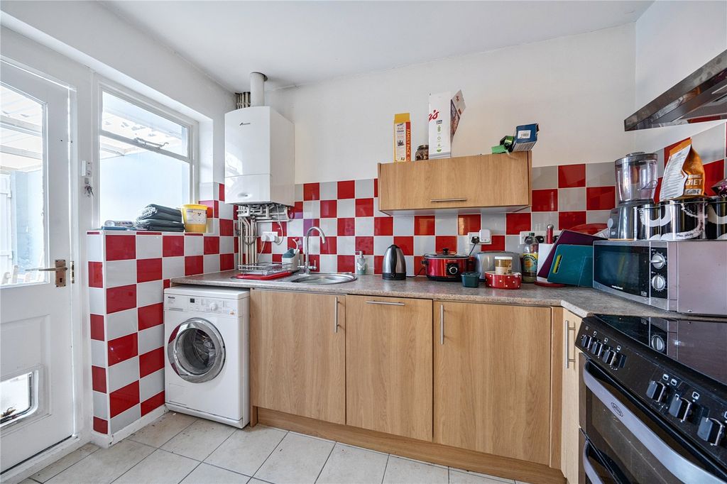 Property photo 3 of 13 Picture No. 06