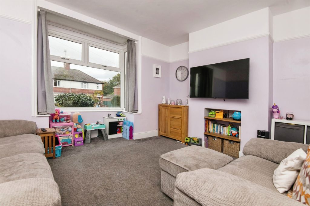 Property photo 2 of 17