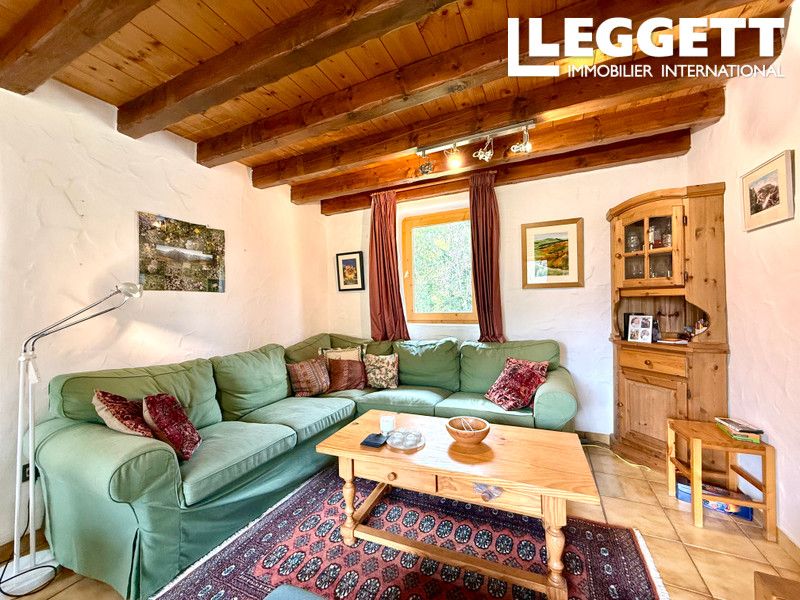 Property photo 3 of 10