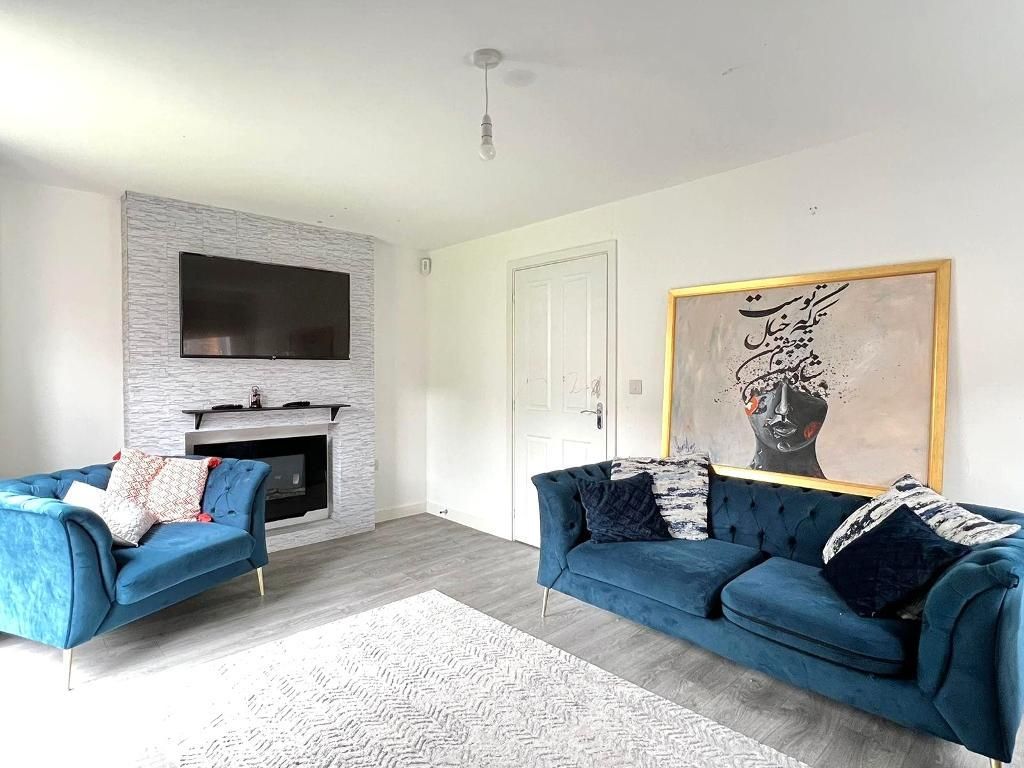 Property photo 2 of 13 Photo 2