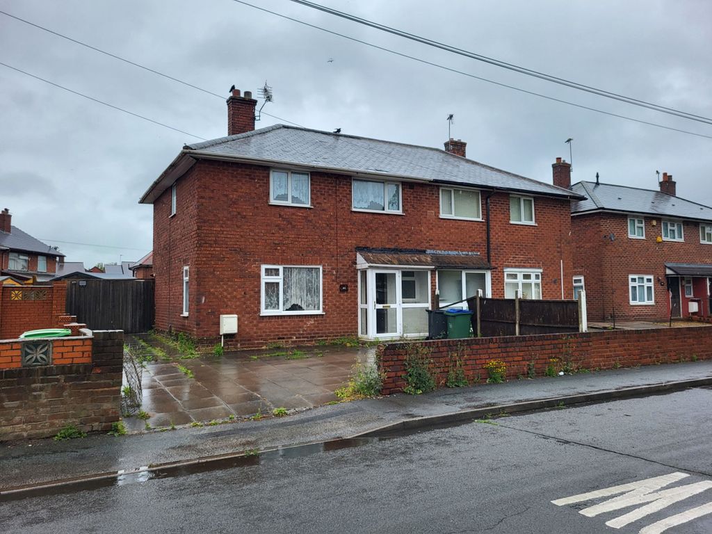Property photo 1 of 34