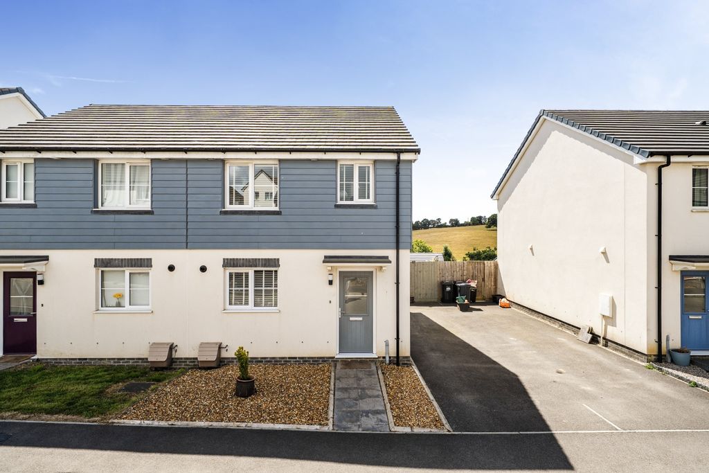 Property photo 1 of 25 5341541