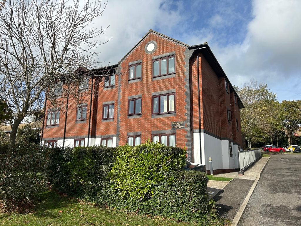 Property photo 1 of 9