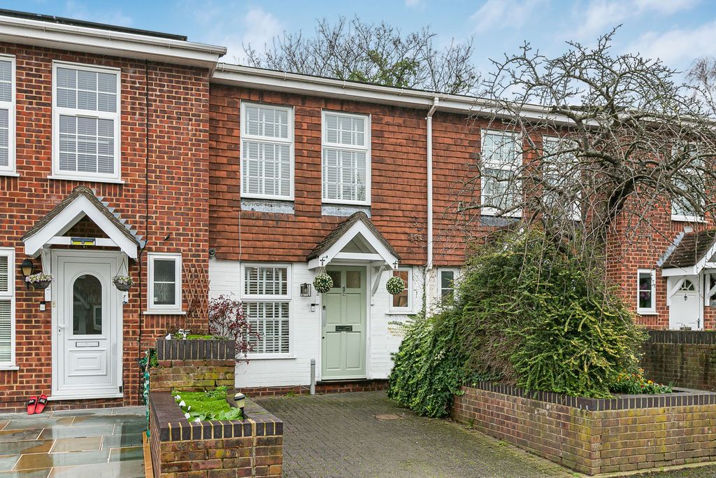 Property photo 1 of 23