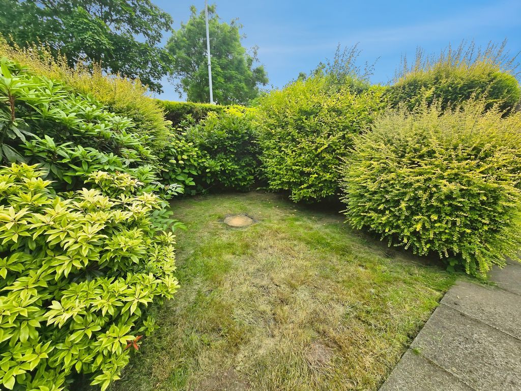 Property photo 2 of 10 Photo 11