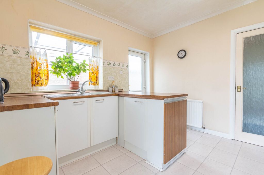 Property photo 2 of 14 Picture No. 09