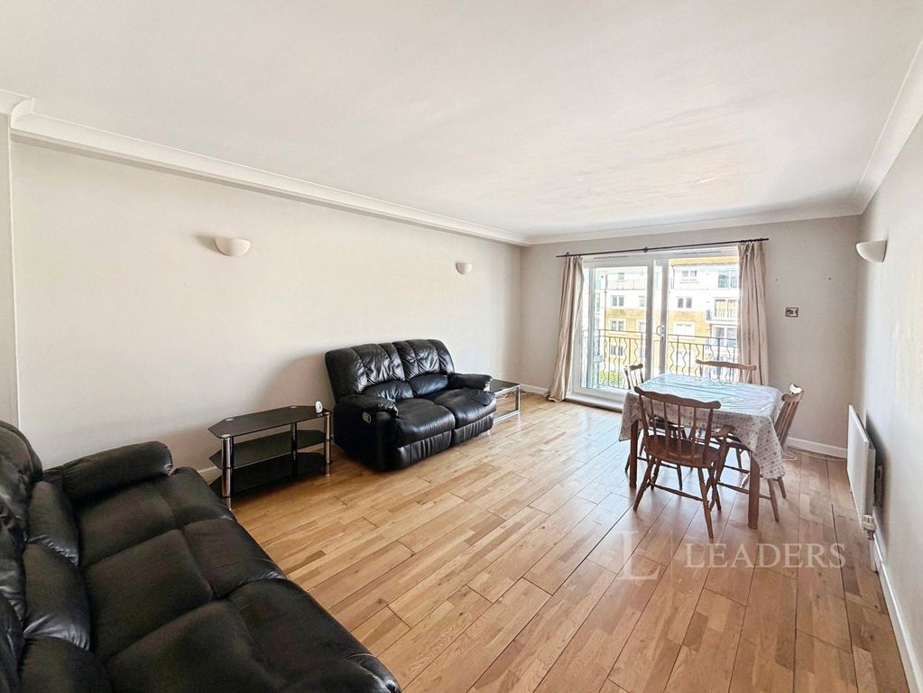 Property photo 3 of 13 Picture No. 12