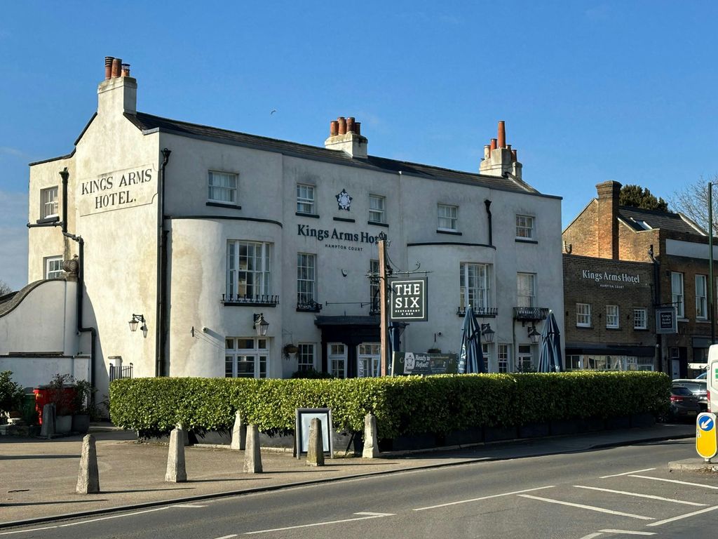 Property photo 2 of 5 Exterior Main.Jpg