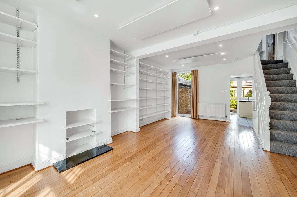 Property photo 3 of 16 41 Magnolia Road-6.Jpg