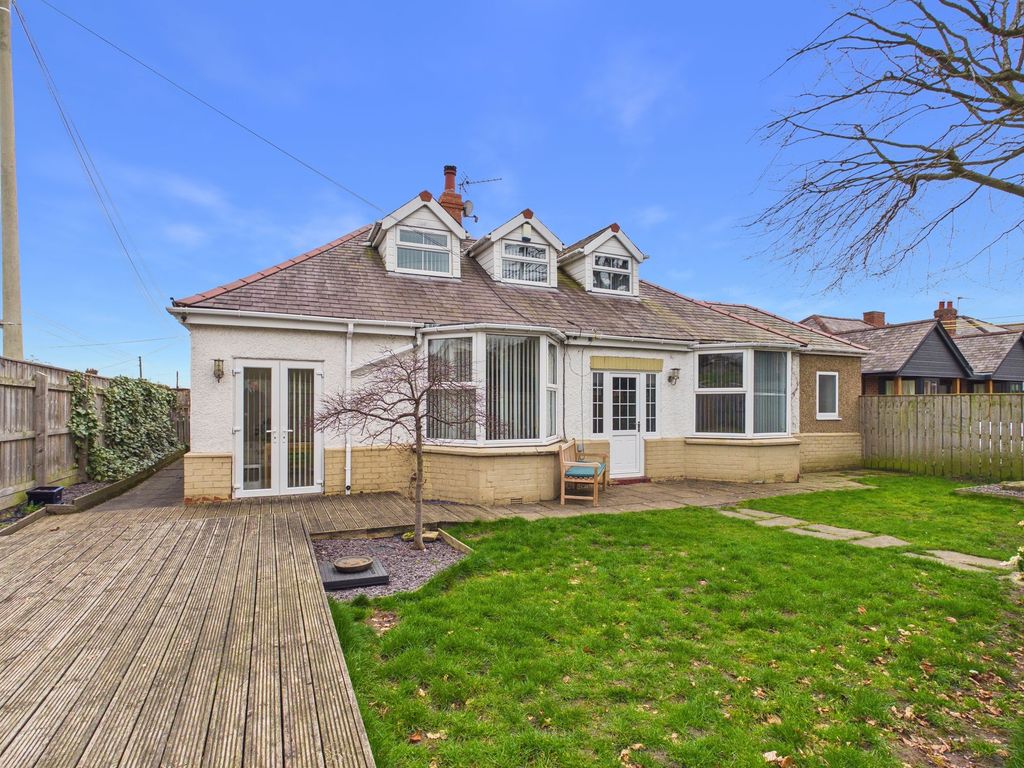 Property photo 1 of 15 External