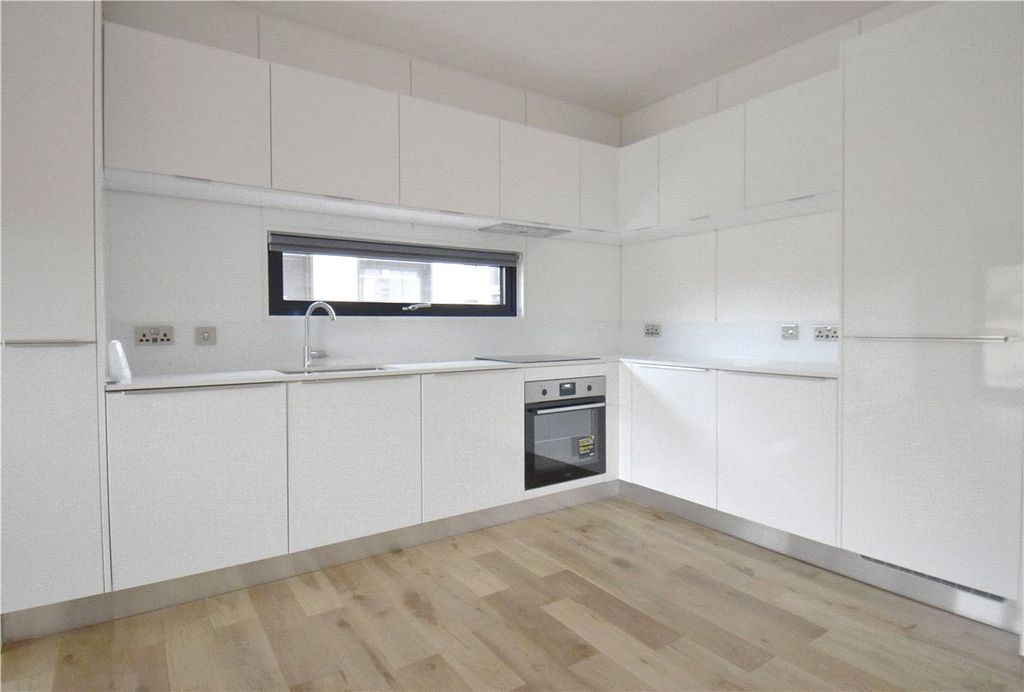 Property photo 2 of 7 Picture No. 09