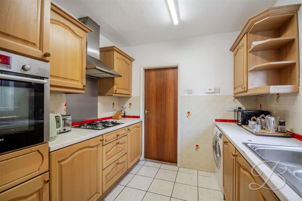 Property photo 2 of 36 Ccltd-17.Jpg