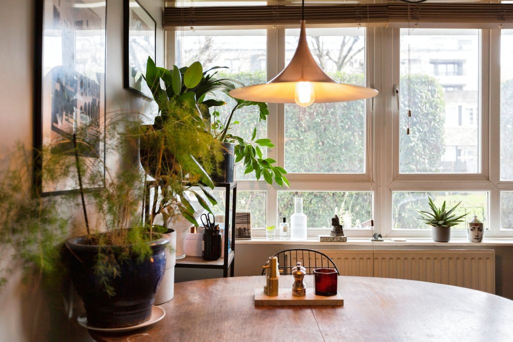 Property photo 2 of 12 Dining Room