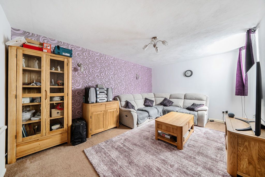 Property photo 3 of 21 Photo 32
