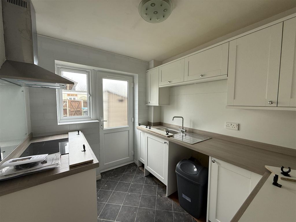 Property photo 3 of 12 Ww12.Jpeg