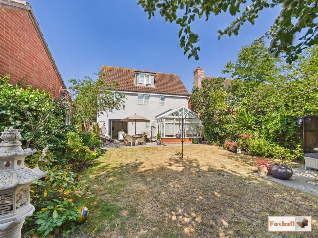 Property photo 1 of 26 Rear Garden