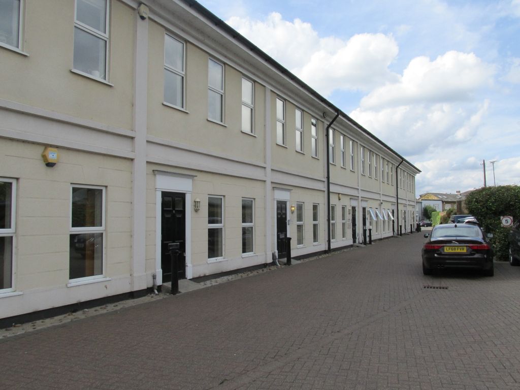 Property photo 1 of 1