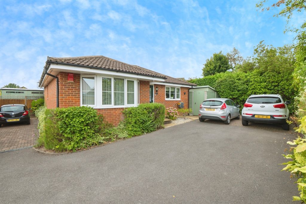 Property photo 1 of 16