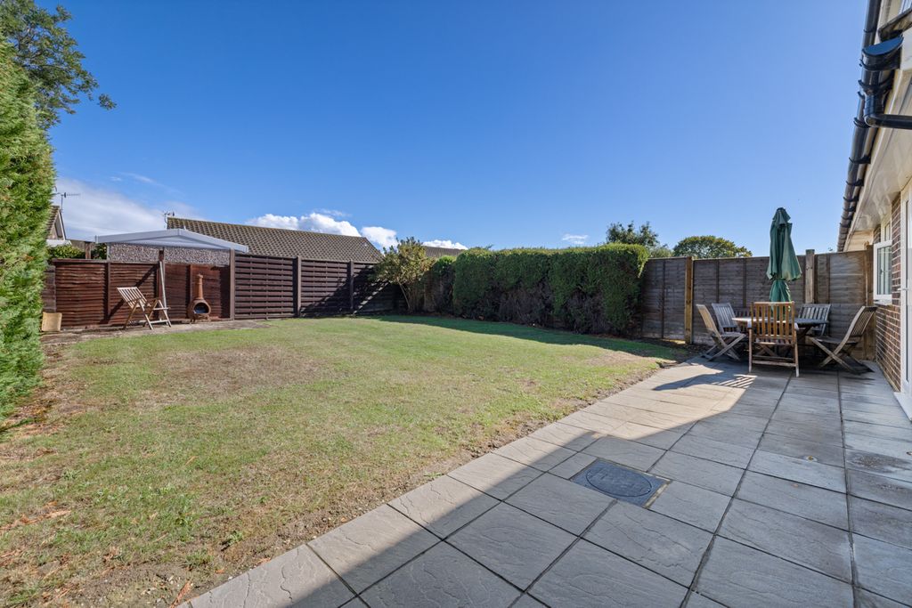 Property photo 3 of 14