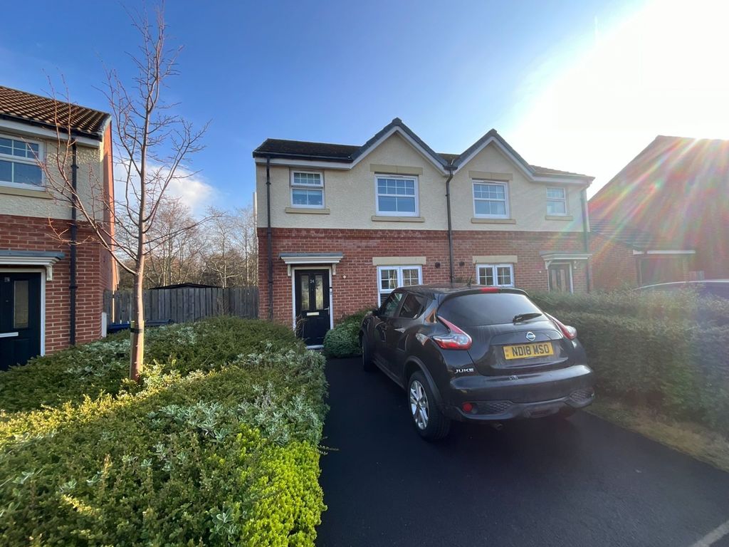 Property photo 2 of 13