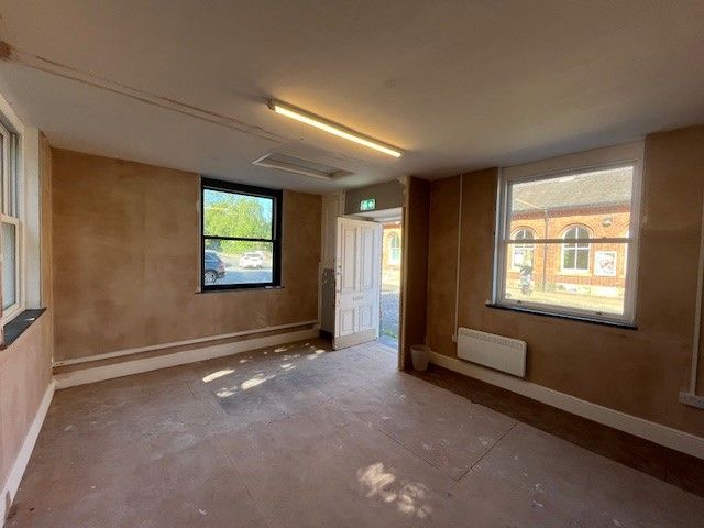 Property photo 2 of 5 An Office Room