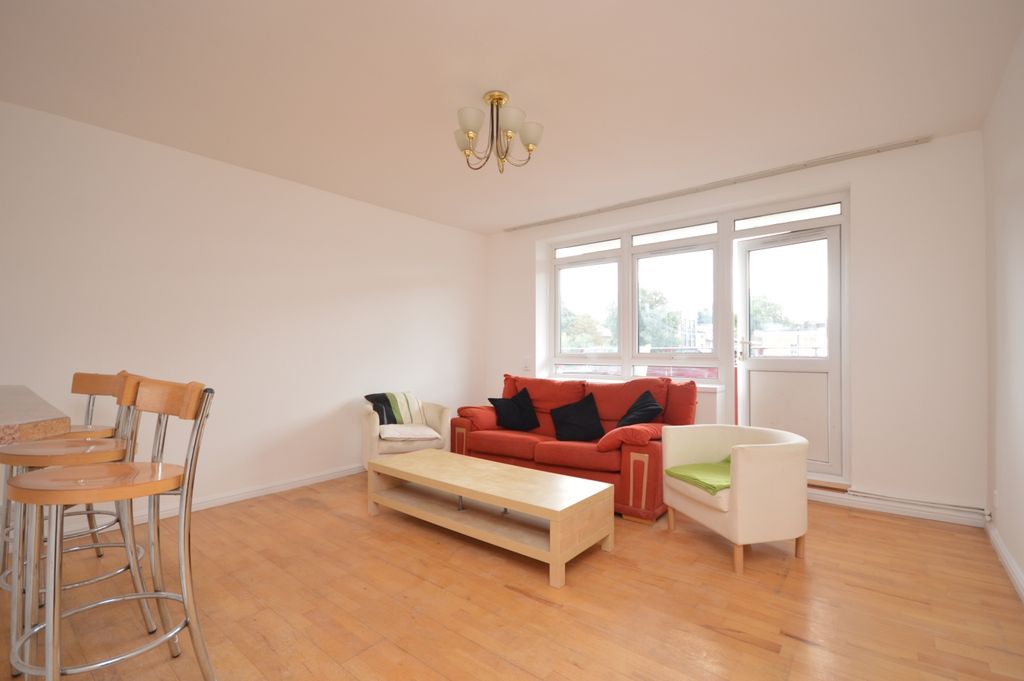 Property photo 1 of 8 Reception Room