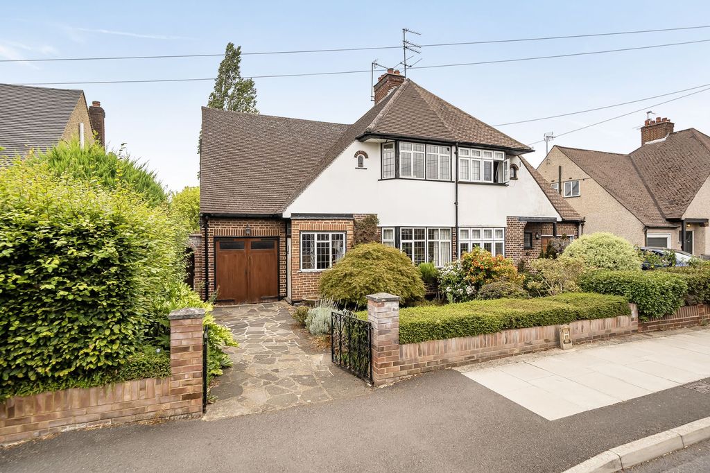 Property photo 1 of 19