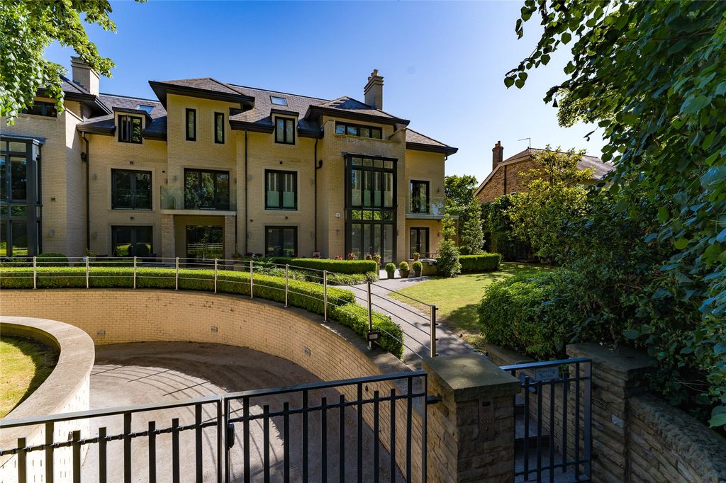 Property photo 1 of 16 Picture 1