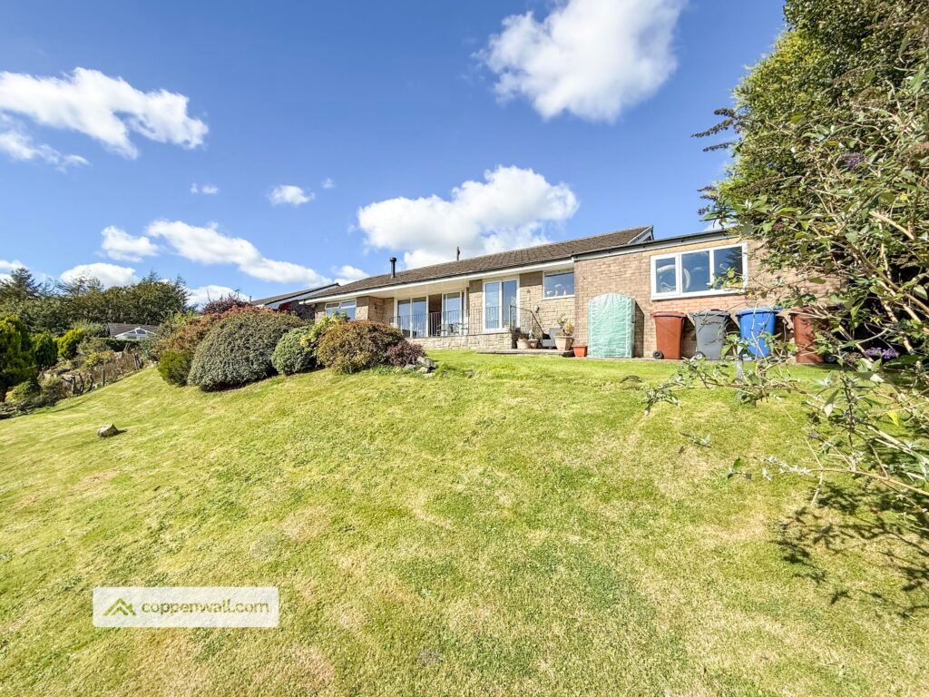 Property photo 2 of 39