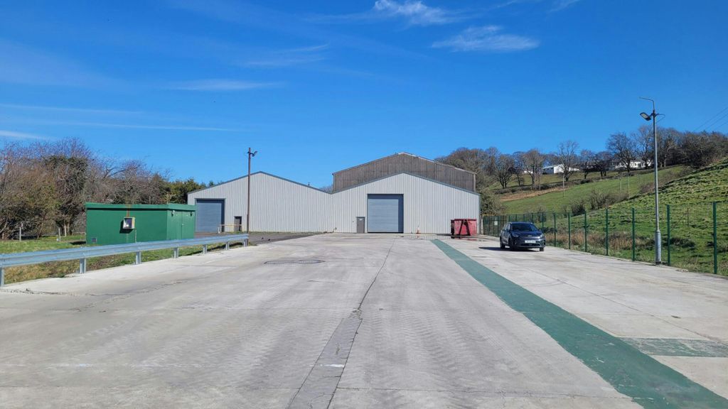 Property photo 2 of 86 Image 2