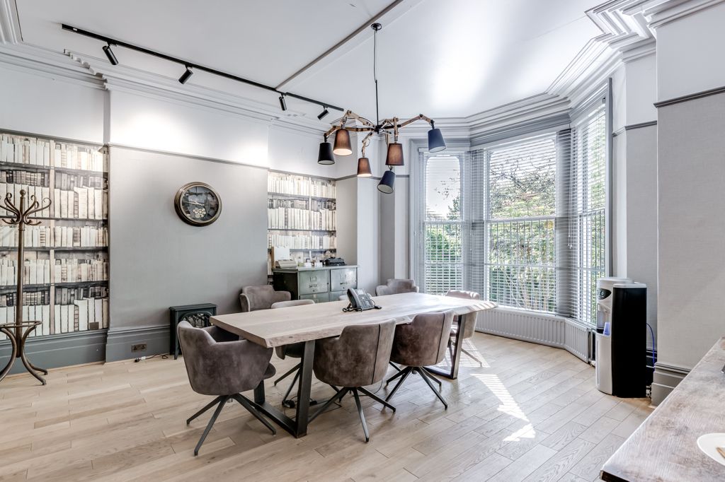 Property photo 2 of 19 Photo 2