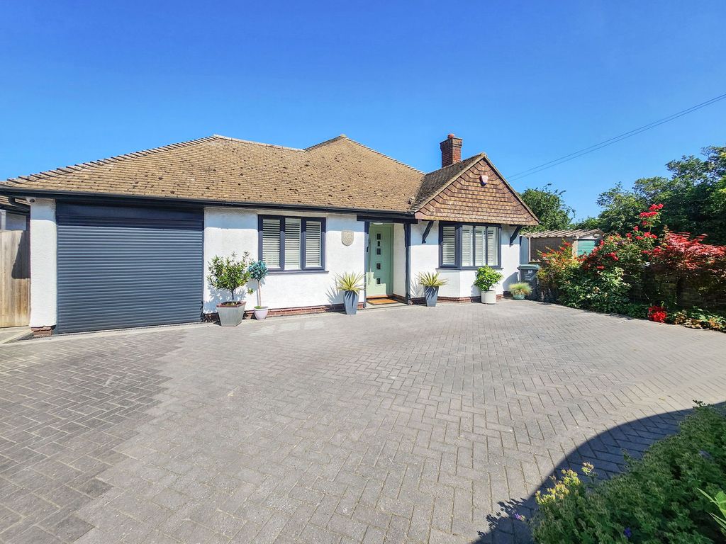Property photo 1 of 27