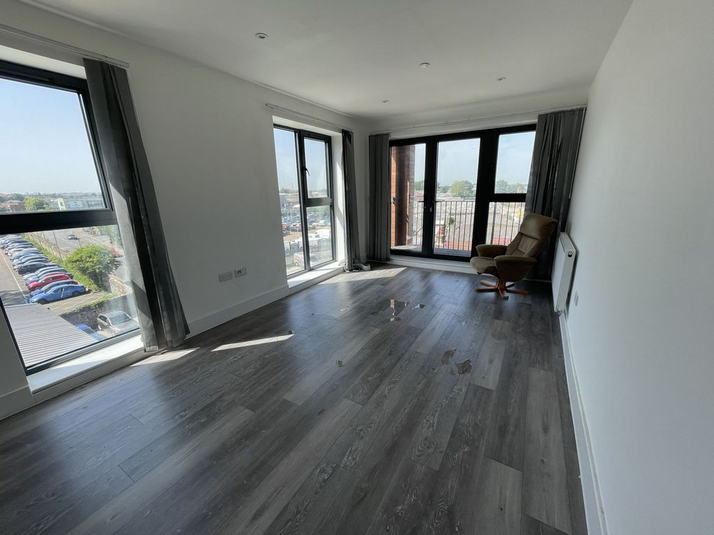 Property photo 1 of 10 Photo 1