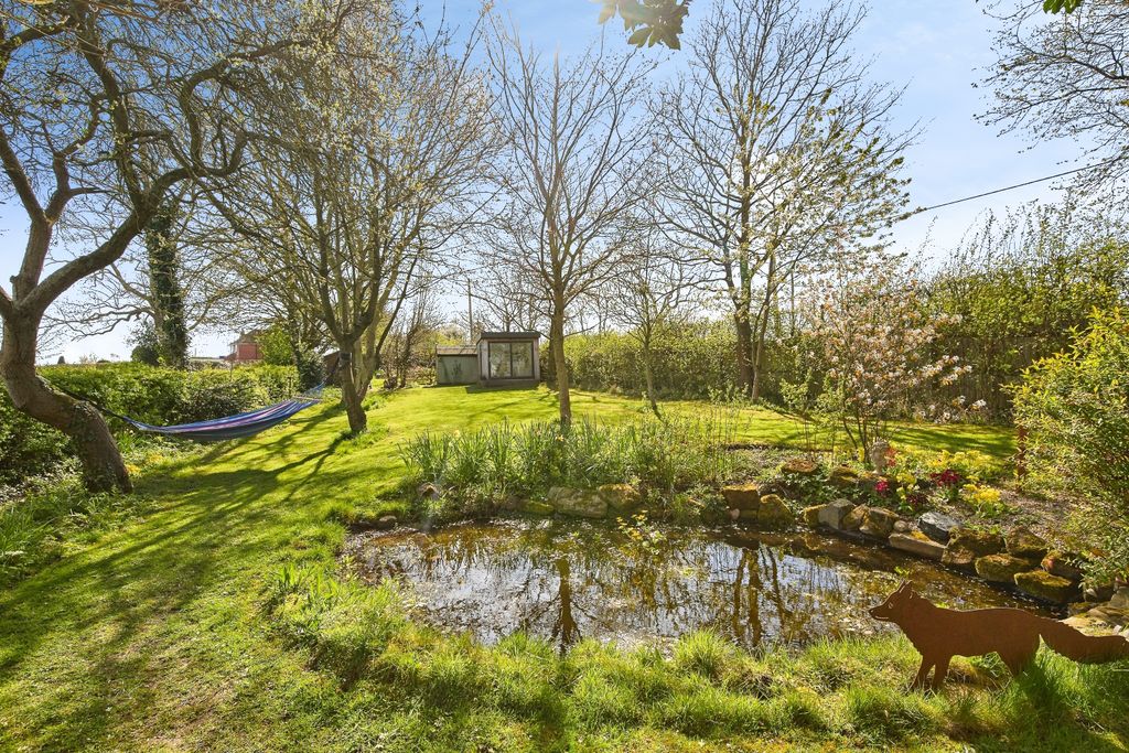 Property photo 2 of 28 Img_5541