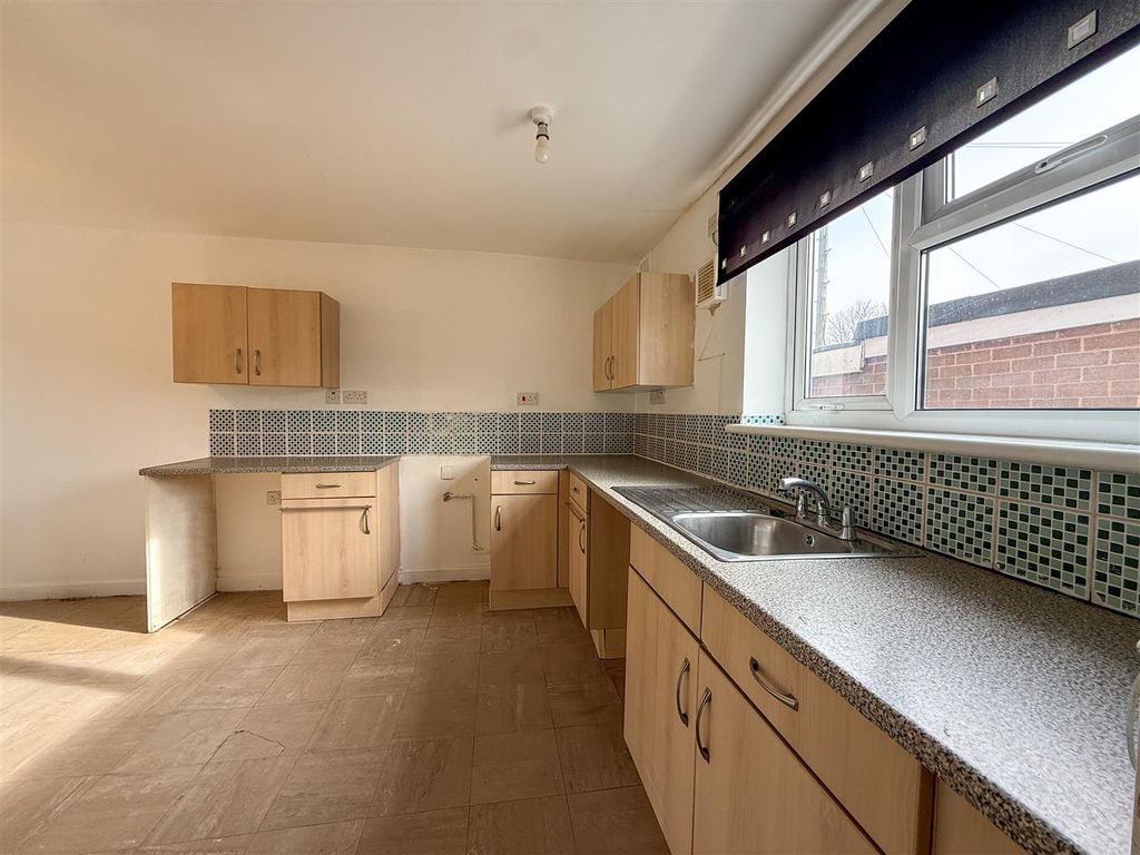 Property photo 3 of 28 20260217_133003375_Ios.Jpg