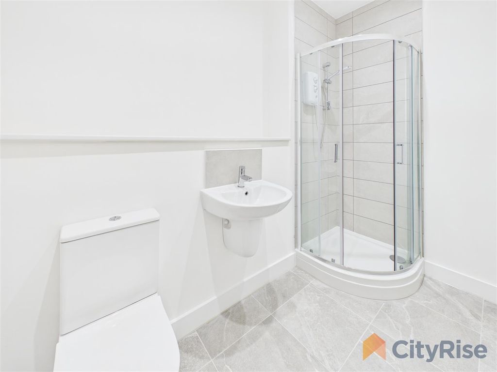 Property photo 3 of 9 Cam02095G0-Pr0255-Still006.Jpg