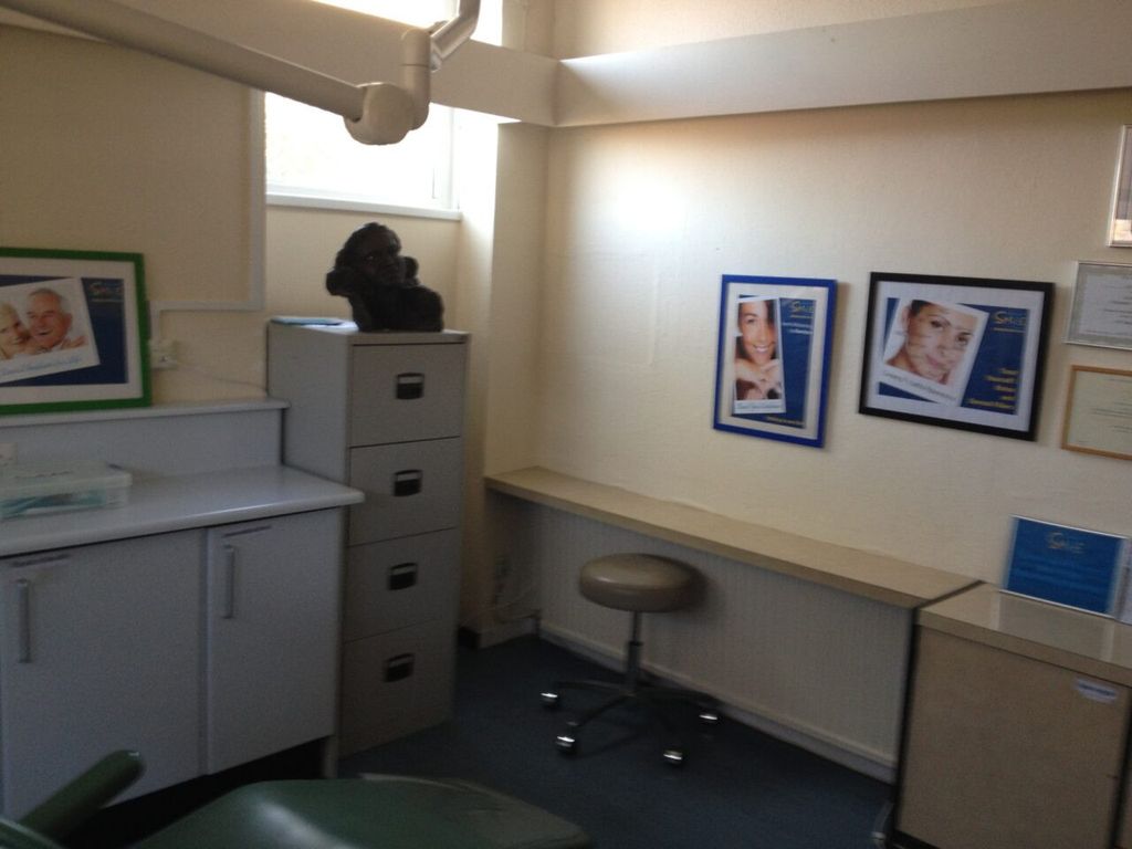 Property photo 3 of 8