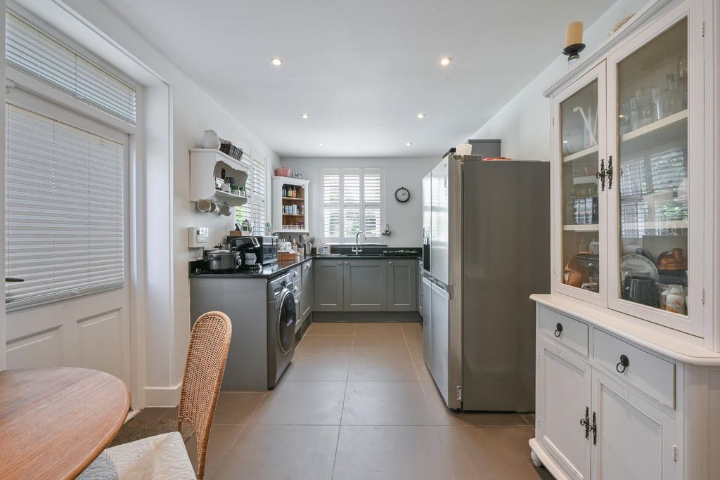 Property photo 2 of 20 Wheelers Lane